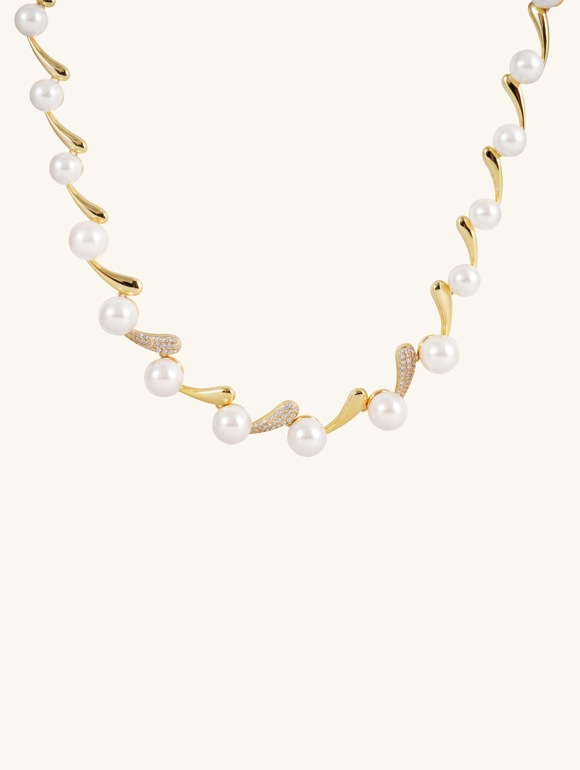 Pearl Wave Necklace