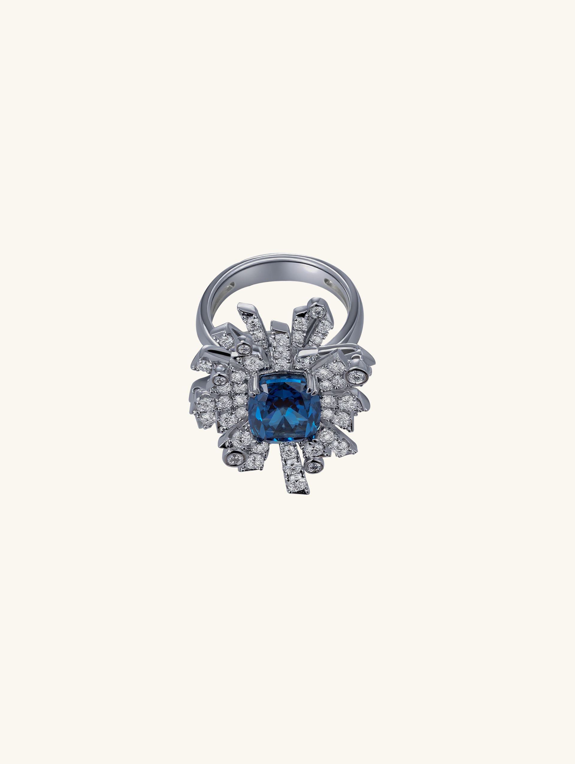 14K Diamond Embossed Sapphire Ring
