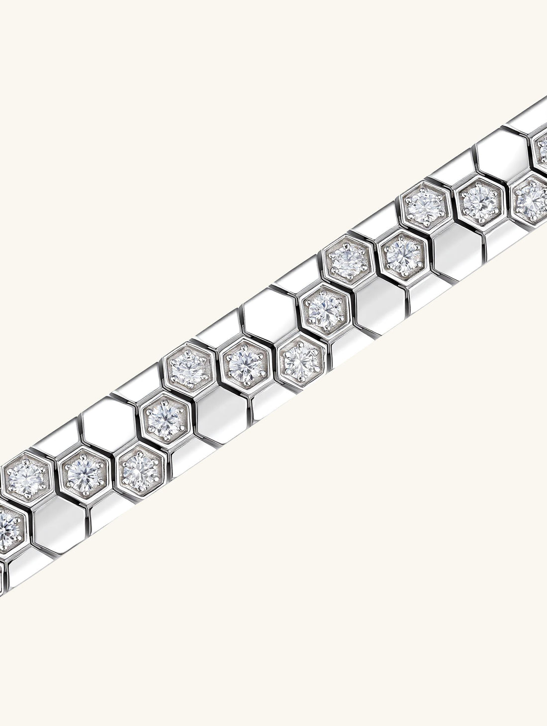 14K Geometric Honeycomb Bracelet – Product Analysis; City Styling Guide