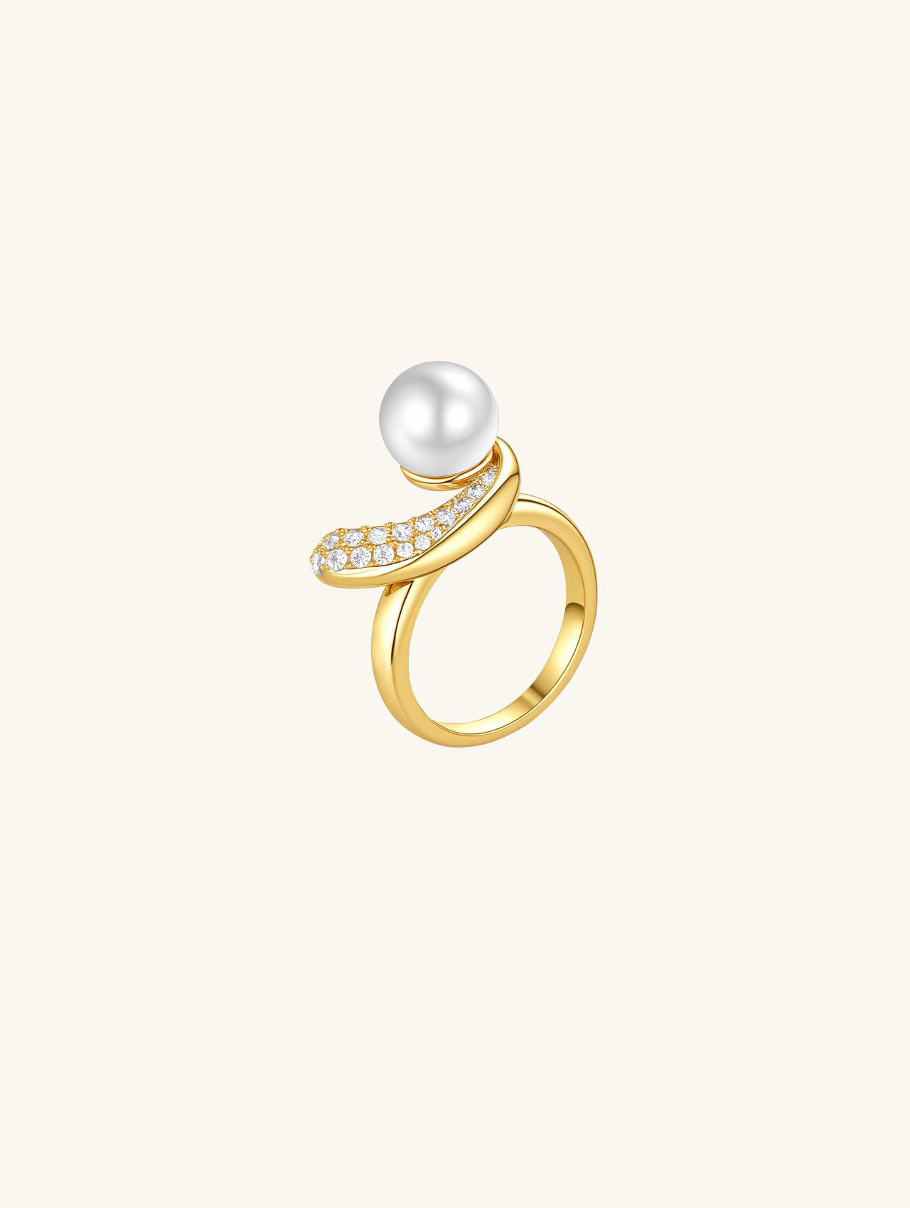 Pearl Pavé Curve Ring